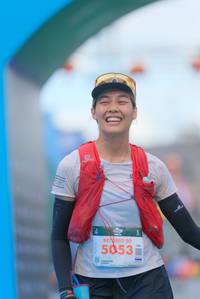 BIB: 5053
                            <button type="button" onclick="openModal(21764392)" class="btn btn-primary btn-sm float-right btn-popup" data-toggle="modal" data-target=".modal-high-quality">
                        <i class="fas fa-shopping-cart"></i> Add to Cart
                    </button>
                                            <button type="button" onclick="isThisMe(21764392, true)" class="btn btn-success btn-sm float-right btn-popup btn-isme hidden" data-toggle="tooltip" data-placement="bottom" title="นี่คือรูปของคุณใช่ไหม คลิกที่นี่เพื่อเอาเข้าอัลบั้ม">
                        <i class="fas fa-plus"></i> Add to album
                    </button>
                    <button type="button" onclick="isThisMe(21764392, false)" class="btn btn-warning btn-sm float-right btn-popup btn-isnotme hidden">
                        <i class="fas fa-ban"></i> Remove from album
                    </button>